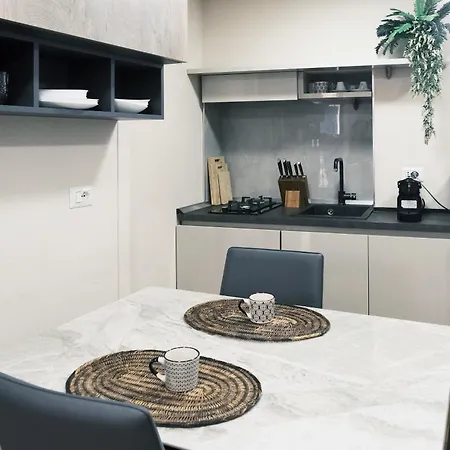 Comecasa Loft In Porta Romana Near Policlinico Mangiagalli * 米兰